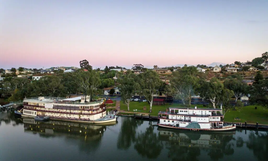 Mannum, Murray River & Paddle Boat | Dave Hartley Photography